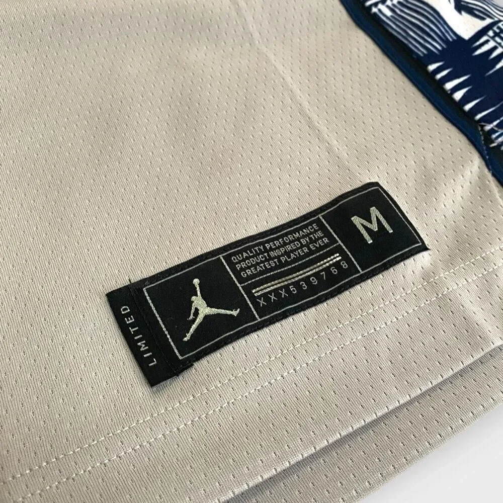 Nike Jordan Georgetown Hoyas #8 Elite Gray Jersey Mens size Medium CN2994-052